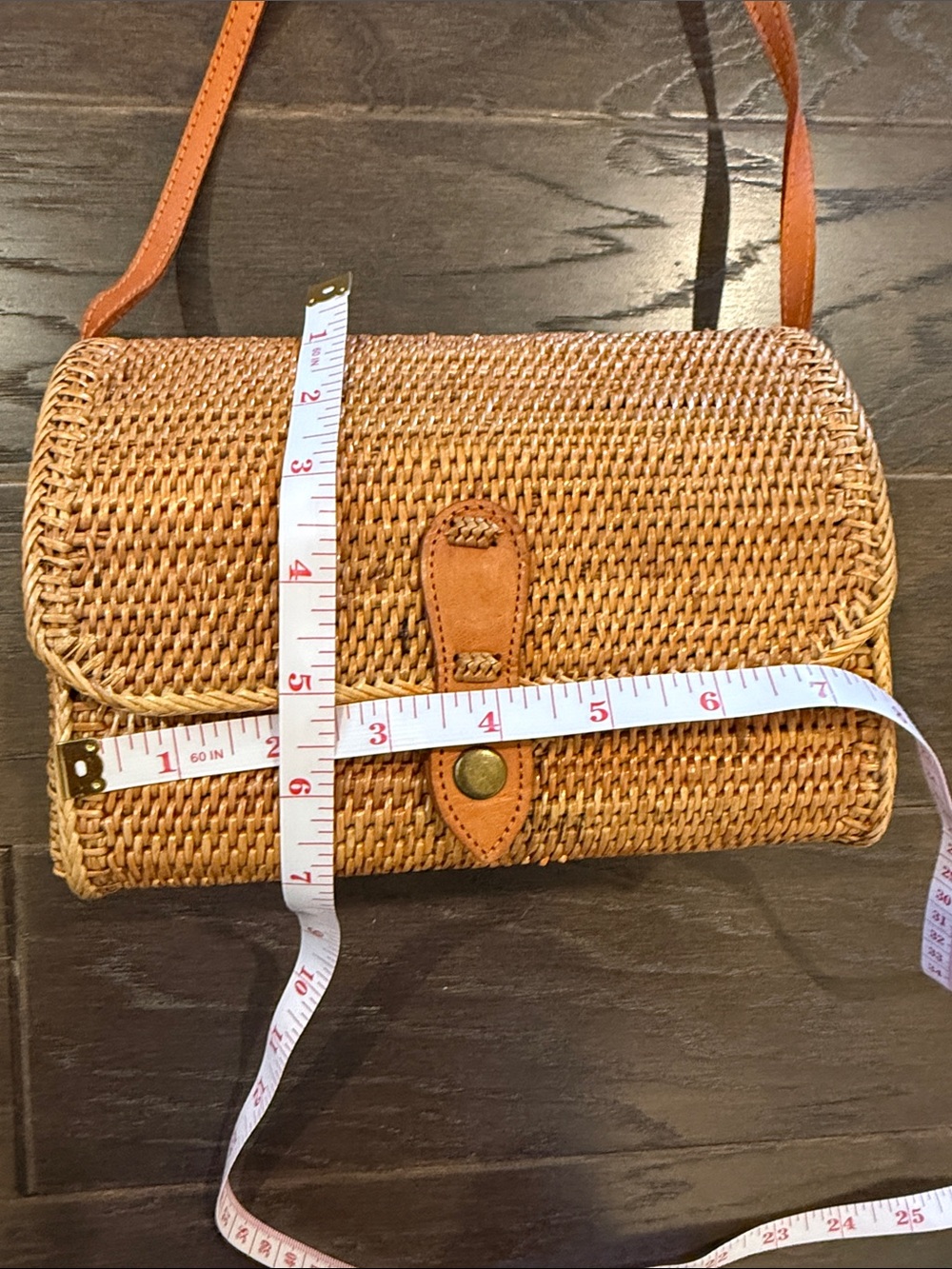 Woven Rattan Straw Crossbody Bag with leather strap - Picture 11 of 15